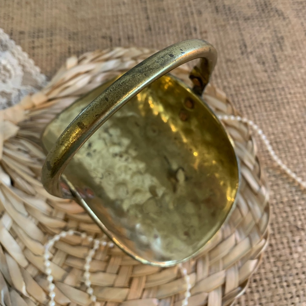 Vintage Small Footed Brass Basket ⚜️ Unique Home Decor / Eclectic / Gift - Picture 9 of 12